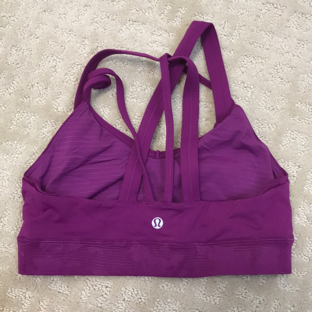 LuluLemon sports bra